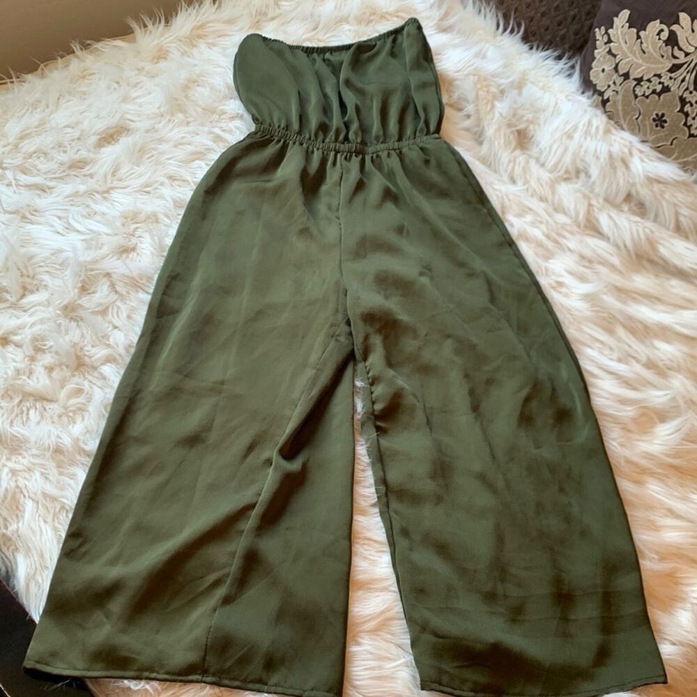 Urban Outfitters Army Green Crop Jumpsuit Wide Leg Strapless Womens Size XS - Picture 2 of 9